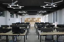 说明: E:/鼎利公司实验室/304：话音质量分析评估实训室/IMG_4416.JPGIMG_4416