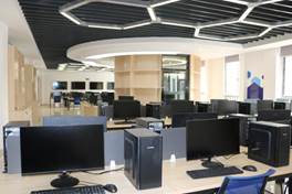 说明: E:/鼎利公司实验室/201：阿里云大数据工程实训室/IMG_3423.JPGIMG_3423