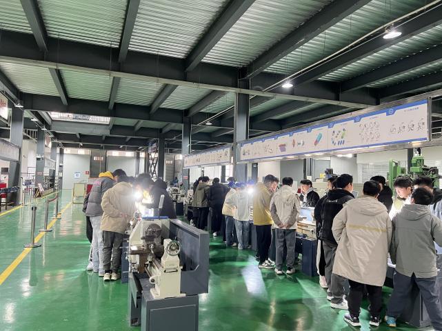 说明: 54a250b6c9e94a657c9915f1a6fe1547