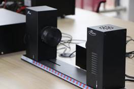 说明: E:/鼎利公司实验室/402：电磁学综合实验室/IMG_3932.JPGIMG_3932